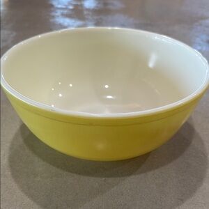 Vintage Pyrex Yellow Mixing Bowl